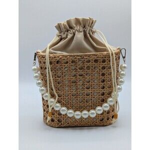 Rattan Woven 7.25” Women’s Handbag Handcrafted Clutch Pearl Handle